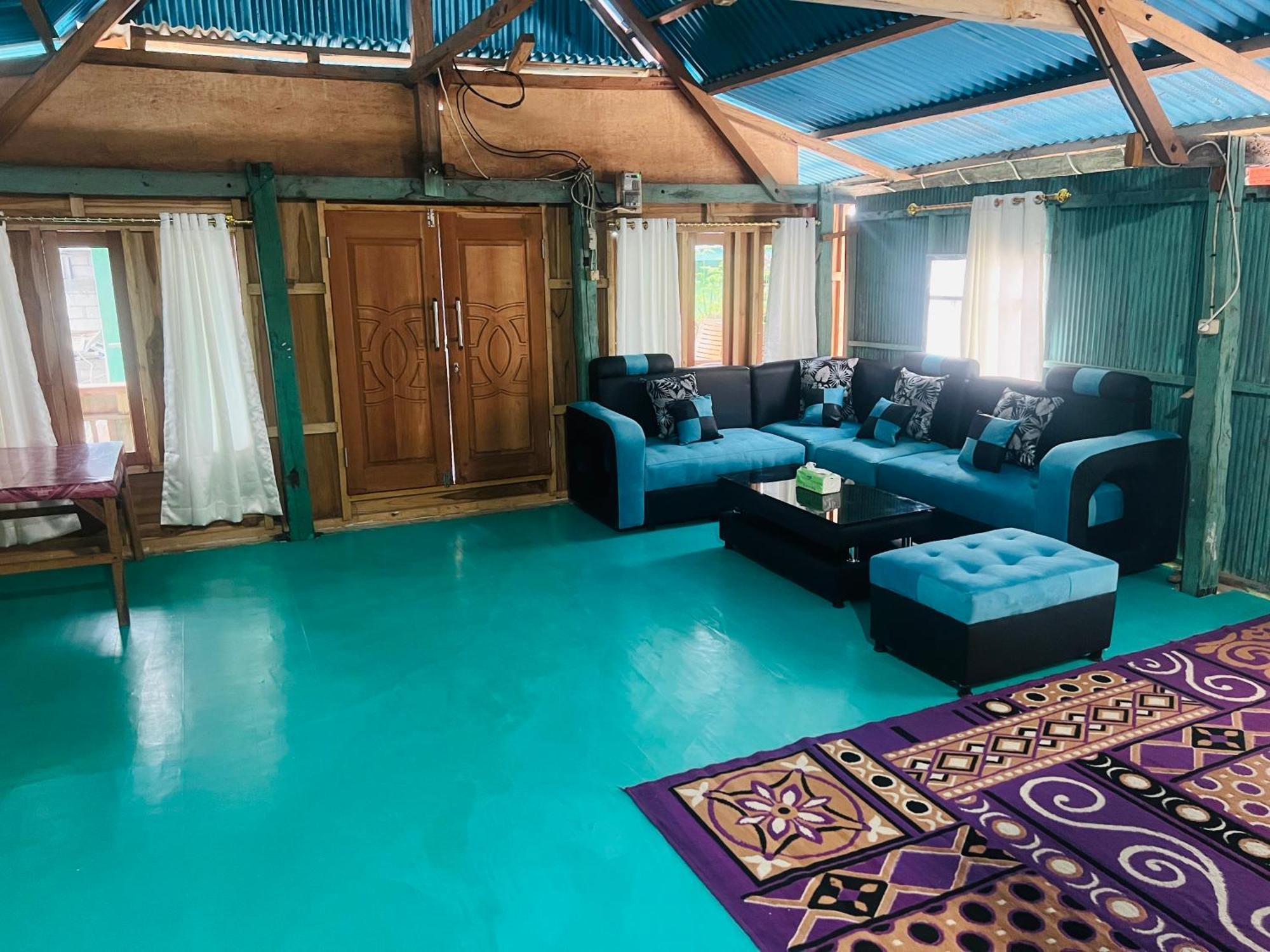 Jhuna Komodo Homestay 외부 사진