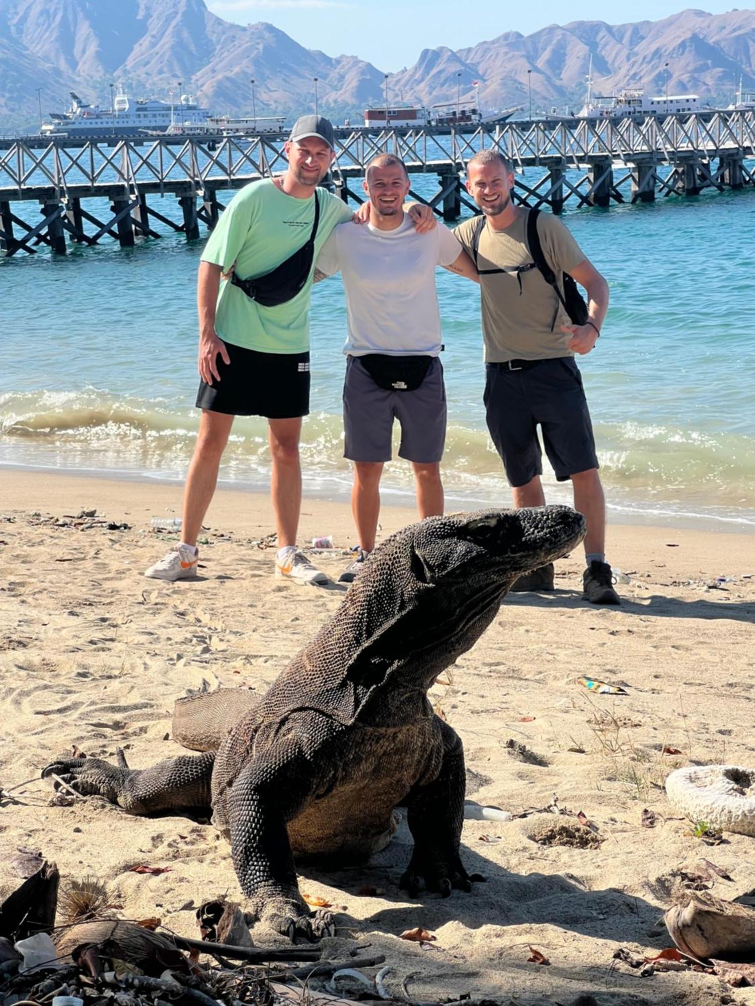 Jhuna Komodo Homestay 외부 사진